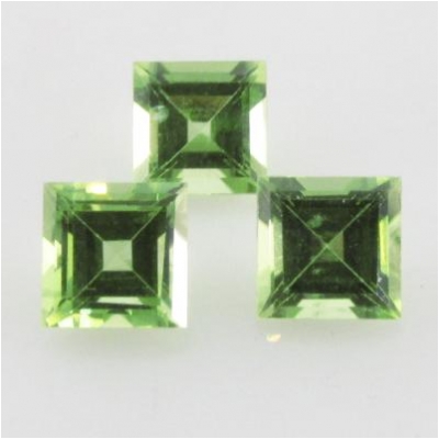 5 Peridot faceted square loose cut gemstones (N) 3mm  CLOSEOUT